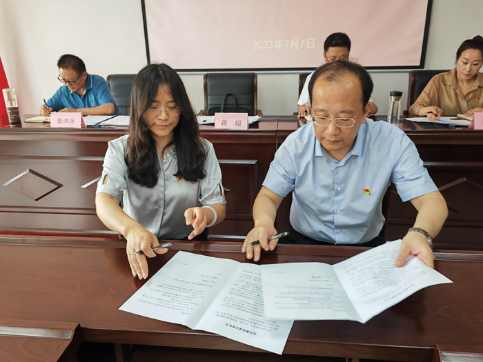 fe7d8a991a44b330b96f7499c4d51b8 fe7d8a991a44b330b96f7499c4d51b8