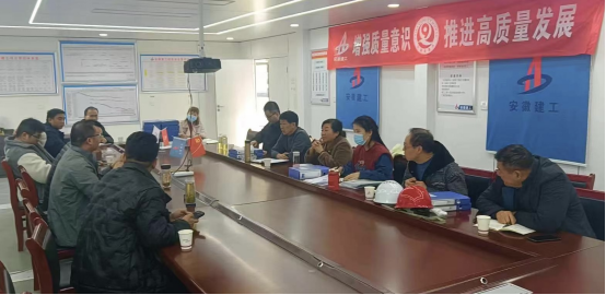 田家庵區(qū)發(fā)改委、統(tǒng)計(jì)局到羅山國(guó)家糧食儲(chǔ)備庫(kù)調(diào)研指導(dǎo)工程進(jìn)展情況