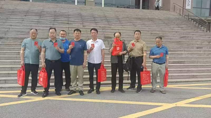 “熱血傳遞愛，奉獻(xiàn)踐初心”—裕農(nóng)公司組織參與無償獻(xiàn)血活動(dòng)