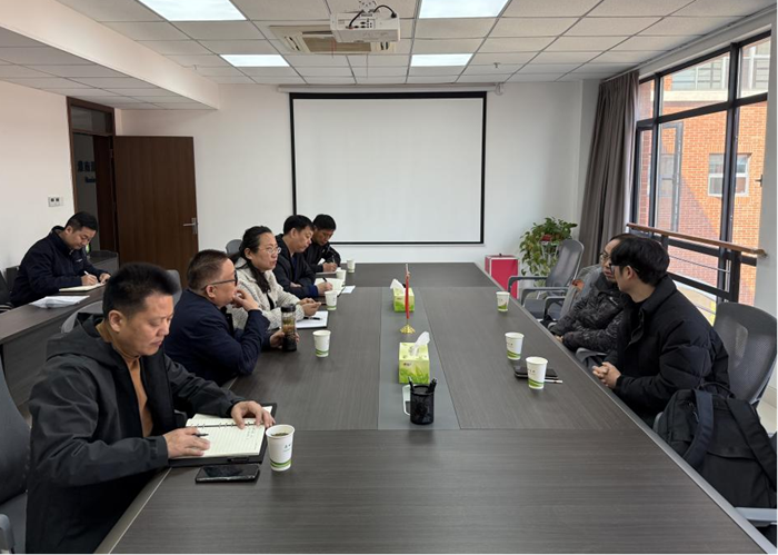 淮糧集團(tuán)與路易達(dá)孚、浙江省糧食集團(tuán)綠農(nóng)公司開(kāi)展糧食、油脂貿(mào)易洽談